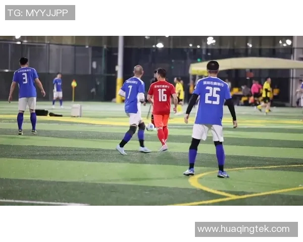 足球明星抵达球场精彩瞬间集锦视频回顾与分析 足球明星抵达球场精彩瞬间集锦视频回顾与分析