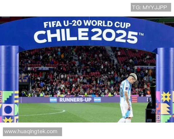 足球明星私生活丑闻曝光内幕揭秘引发球迷热议与媒体关注 足球明星私生活丑闻曝光内幕揭秘引发球迷热议与媒体关注